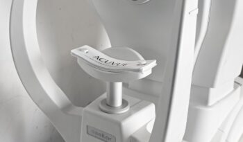 Autorefraktometr Essilor AKR-400 z keratometrią full
